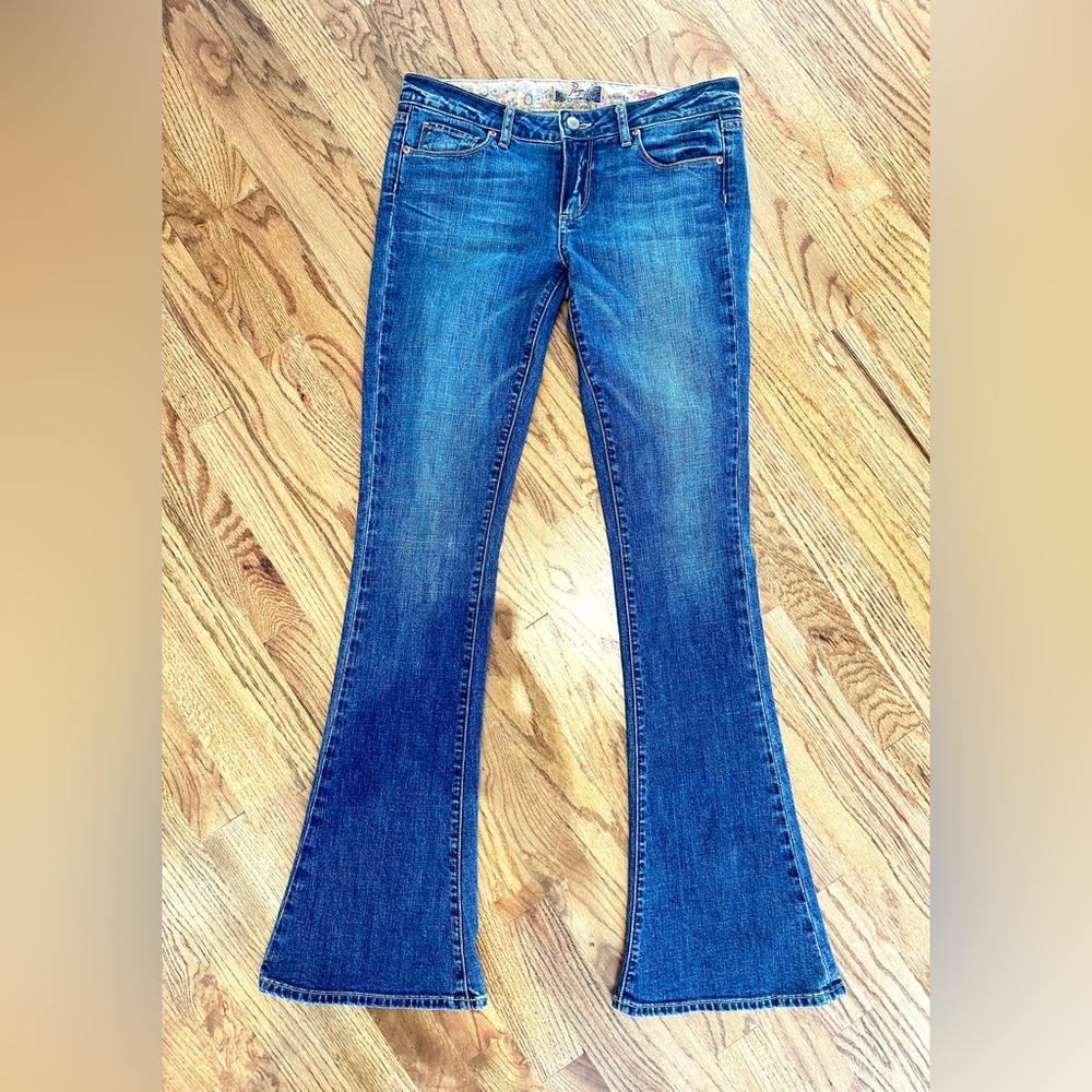 Paige Jeans bellbottom/flare leg size 28